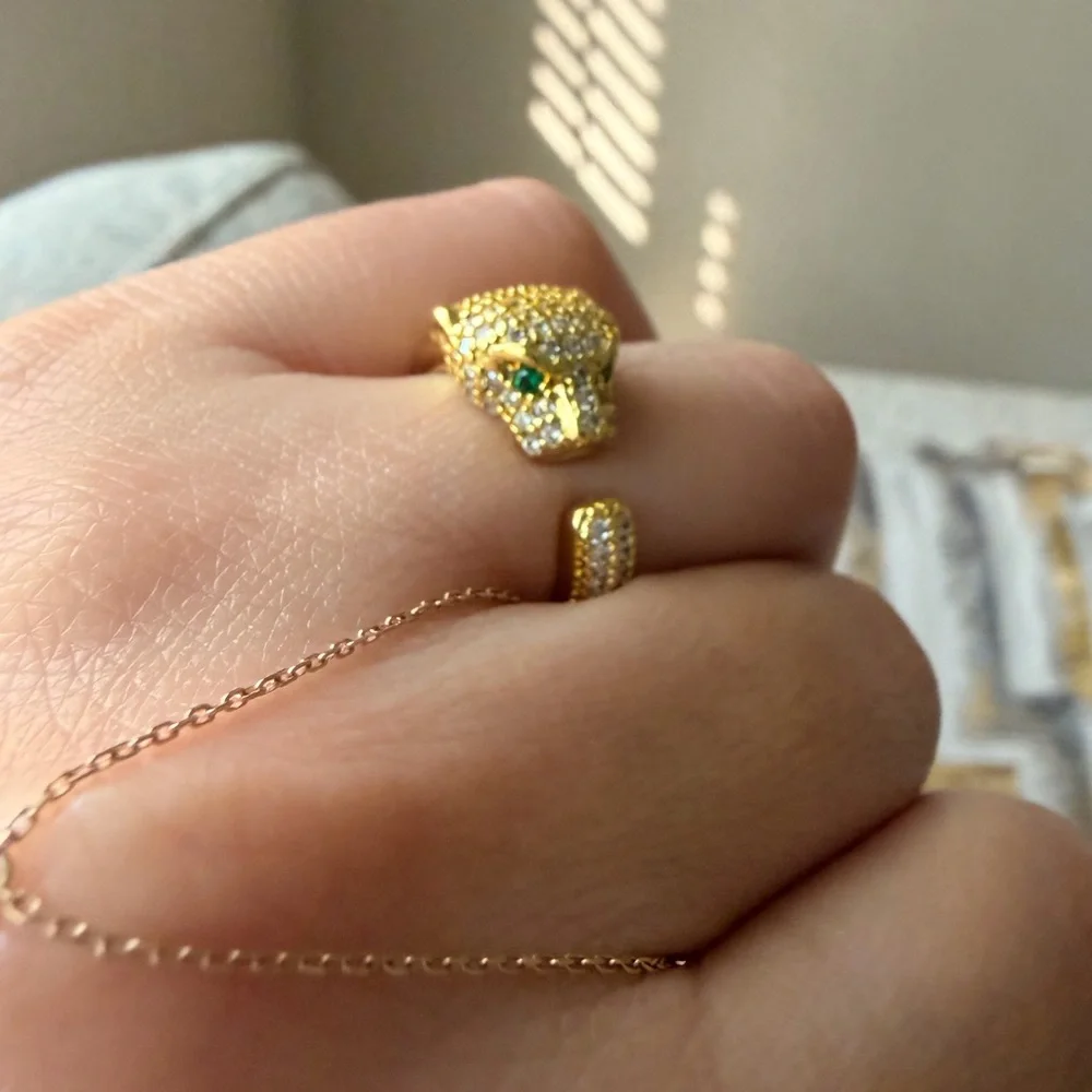 Panthere Gold Ring - Picture 7 of 7